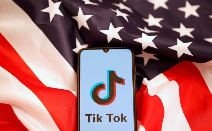 Военным США запретили использовать TikTok на служебных смартфонах