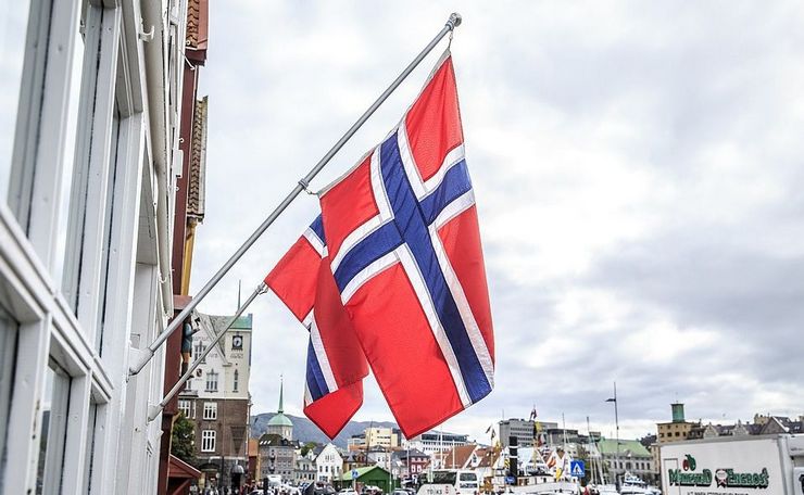 Норвегия осталась без полноценного правительства из-за репатриации сторонницы ИГИЛ 