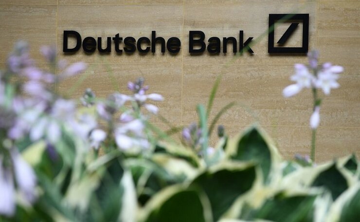 Сотрудников Deutsche Bank обвиняют в даче взятки советнику королевской семьи Саудовской Аравии