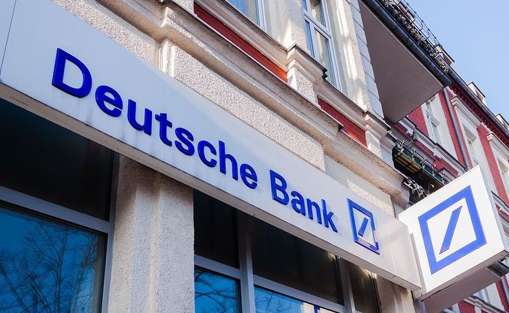 Убытки Deutsche Bank по итогам года составили 5,7 млрд евро
