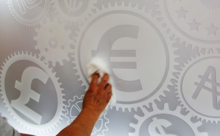 Еврозона: Инфляция  в январе выросла до 1,4%