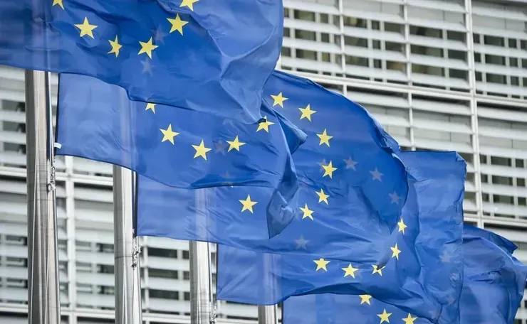 Министры здравоохранения ЕС предупреждают, что COVID-19 может привести к дефициту лекарств