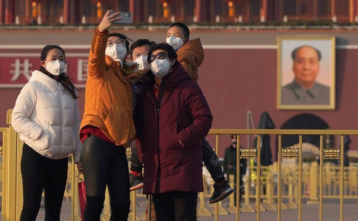 Китай сократит пенсии и страховые взносы, чтобы помочь предприятиям бороться с коронавирусом