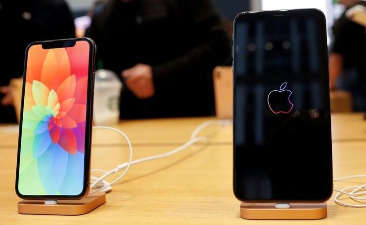 Huawei обогнала Apple по объему продаж смартфонов в 2019 году, но уступила по итогам четвертого квартала