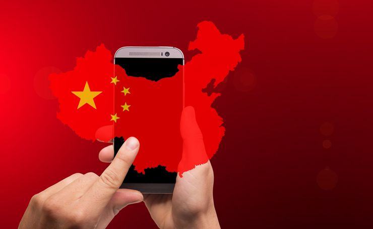 Коронавирус стал причиной временного прекращения поставок в Россию смартфонов из Китая