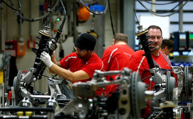 Производственный сектор США восстанавливается после пятимесячного сокращения