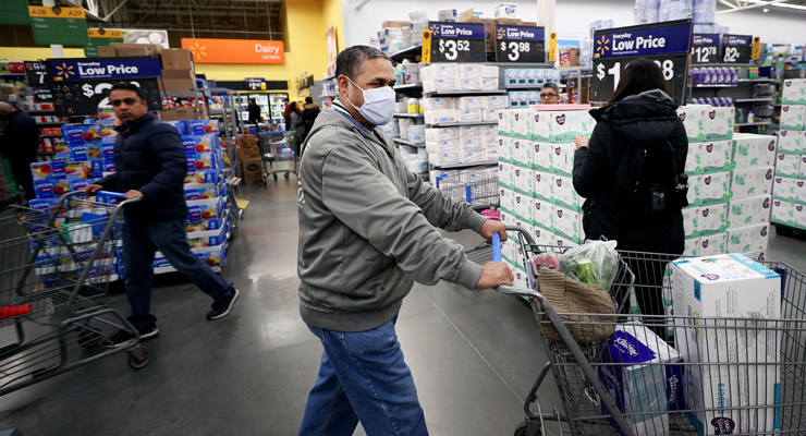 В магазинах «Walmart» после пика продаж наблюдается заметный спад